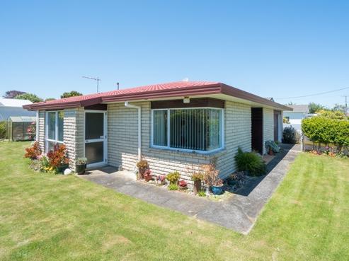 10 Grant Vc Street, Hawera