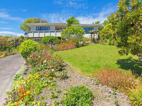 18 Jean Place, Stanmore Bay