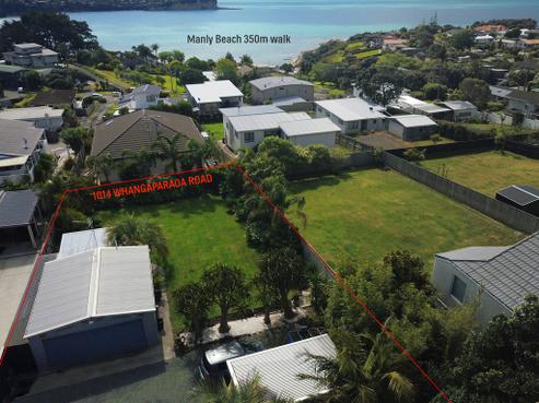 1014 Whangaparaoa Road, Matakatia