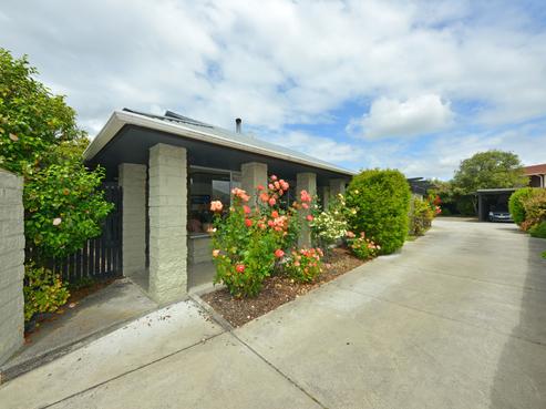 23 Northfield Road, Casebrook