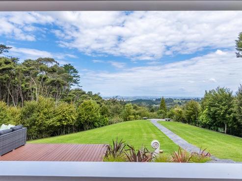 33 Sunnyvale Road, Swanson