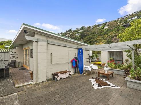 2/3 Head Street, Sumner