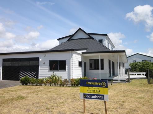 4 Golden Hills Drive, Pauanui