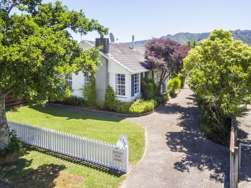 65 Hillside Drive, Maoribank