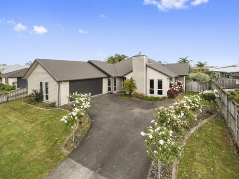 21 Moonlight Drive, Rototuna North