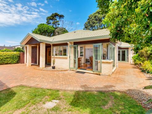 16B Puriri Avenue, Orewa