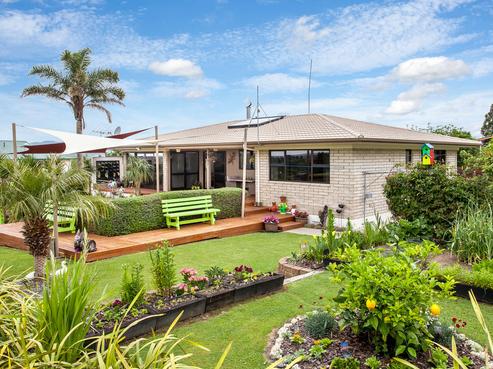 17 Fromow Road, Opotiki and Surrounds