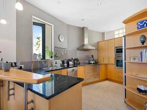 4/148 Tory Street, Te Aro