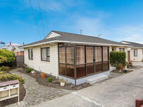 12A Queens Drive, Saint Kilda