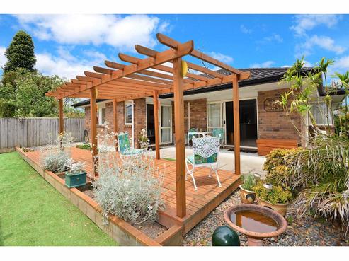 31A Pine Road, Orewa