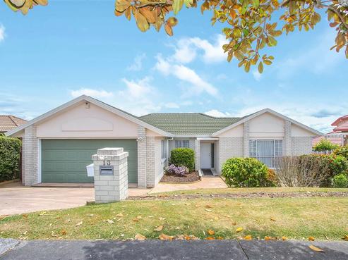 13 Lorikeet Place, Unsworth Heights