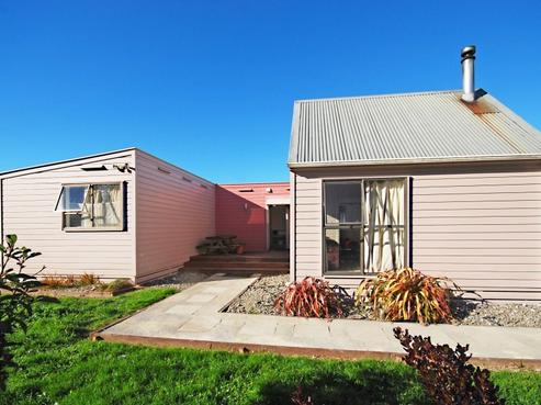 53 Wallace Street, Featherston
