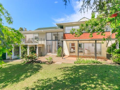 881 Beach Road, Waiake