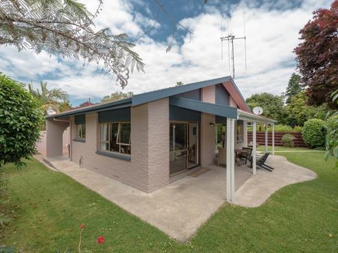 4 Silva Crescent, Riverlea