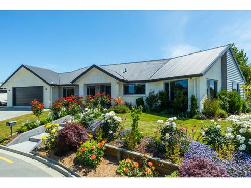 12 Fisher Place, Gleniti