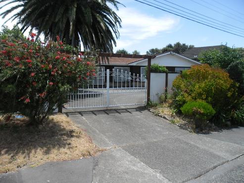 81 Alexander Road, Raumati Beach