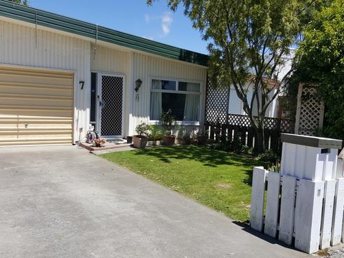 7 Henry Hill Street, Marewa