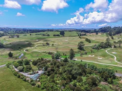 100 Windmill Drive, Wainui
