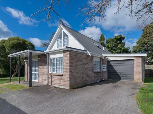 51A Robinson Avenue, Holdens Bay
