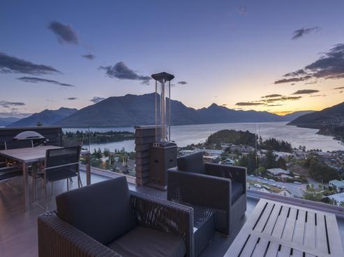 10E Belfast Terrace, Queenstown Central
