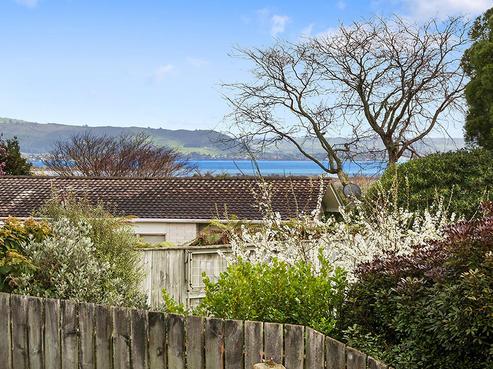 9B Mark Place, Lynmore