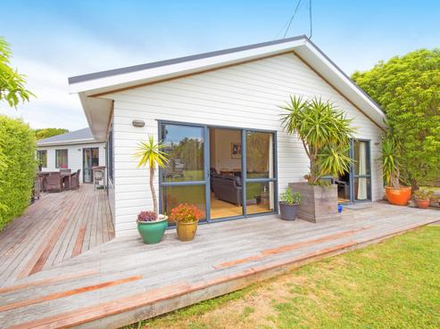 15 Brixton Road, Manly