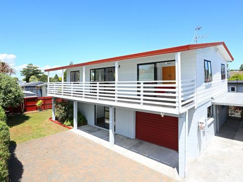 2/6 Ranui Station Road, Ranui