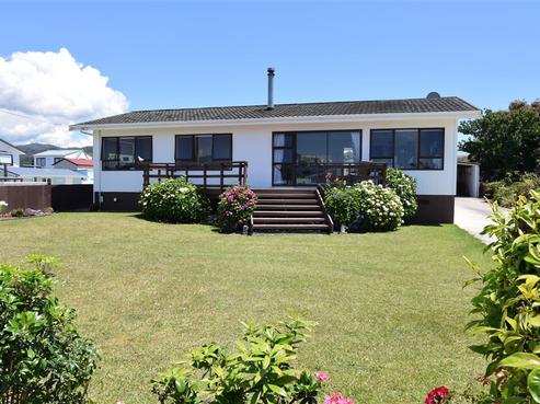 32 Hornsea Road, Tairua