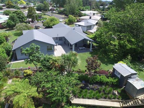 17 Keitha Place, Glenview