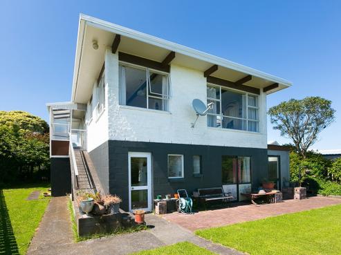 47 High Street East, Waitara