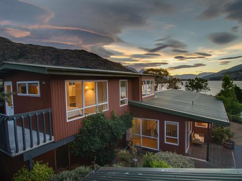 36 Lake Avenue, Frankton