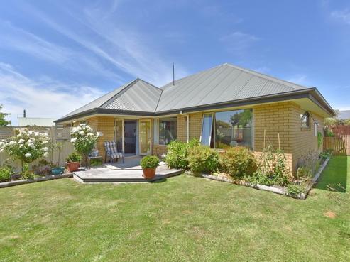 2 Calvandra Grove, Rangiora