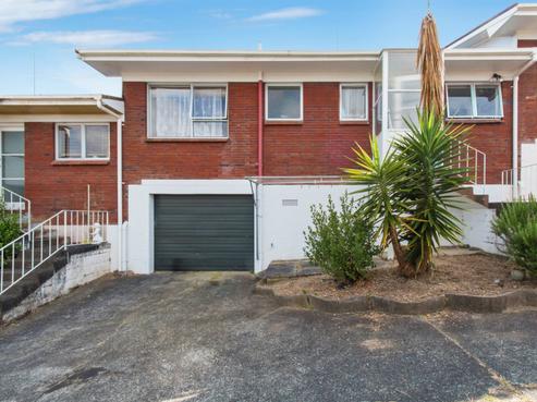 4/46 Moore Street, Howick