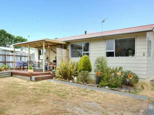 76 Harwood Street, Harwood