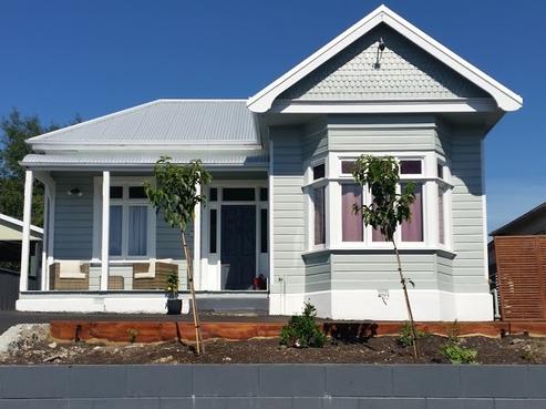 12 Rathmore Street, West End