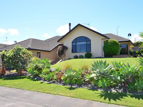 40 Kath Hopper Drive, Orewa