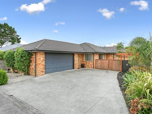 8 Delphi Grove, Tuakau