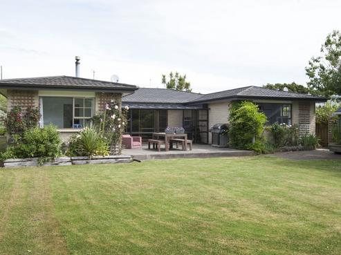 60 Matua Road, Otatara