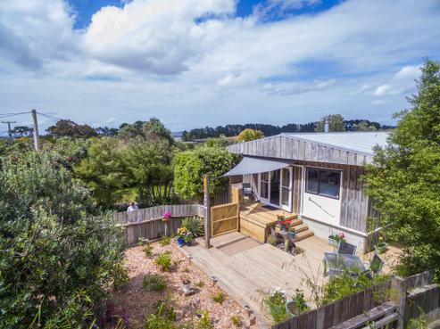 11 James Mcleod Road, Shelly Beach