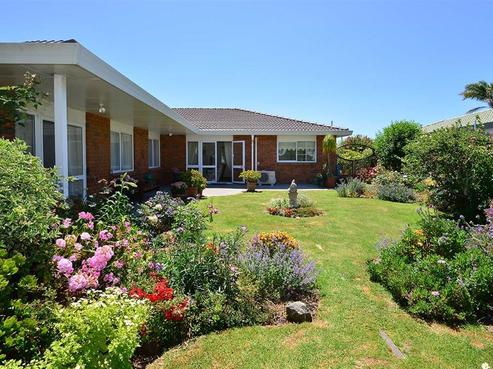 20 Lakeside Drive, Orewa