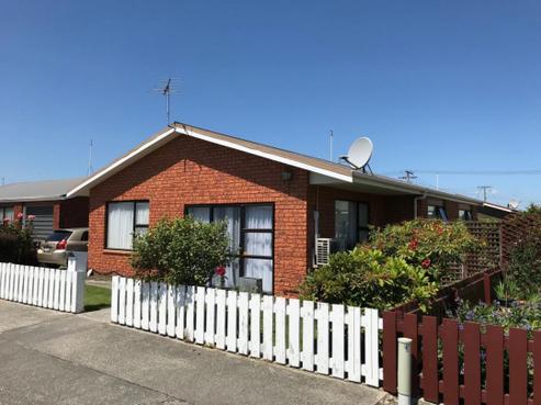 9 Stewart Street, Balclutha