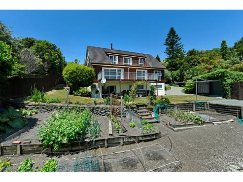 18 Cherry Avenue, Enner Glynn