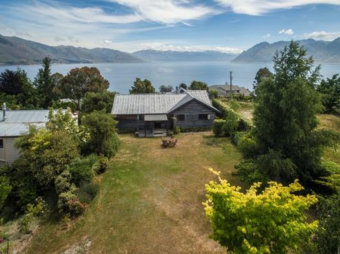 151 Lakeview Terrace, Lake Hawea