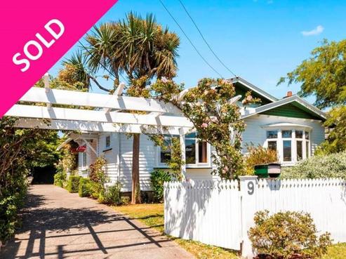9 Hathaway Avenue, Boulcott