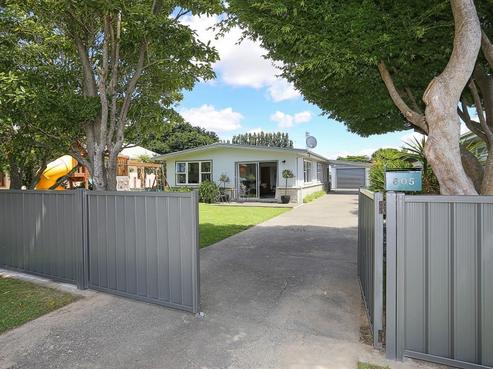 605 Kaka Street, Camberley