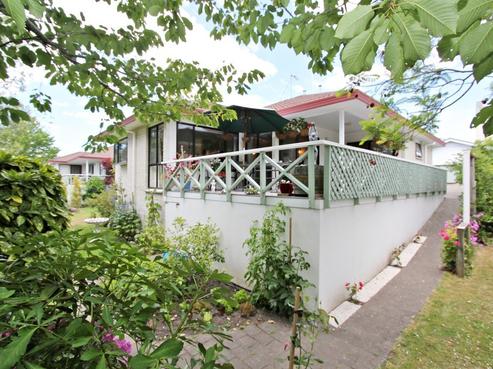 33A White Street, Taradale