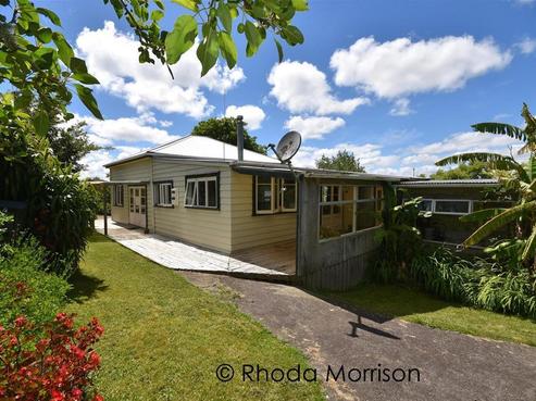 330 Franklin Road, Paparoa