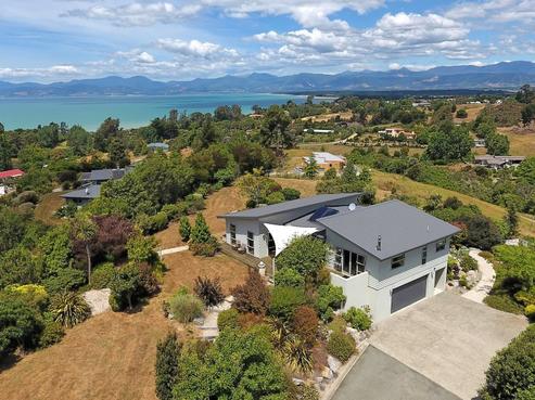 302 Pomona Road, Ruby Bay