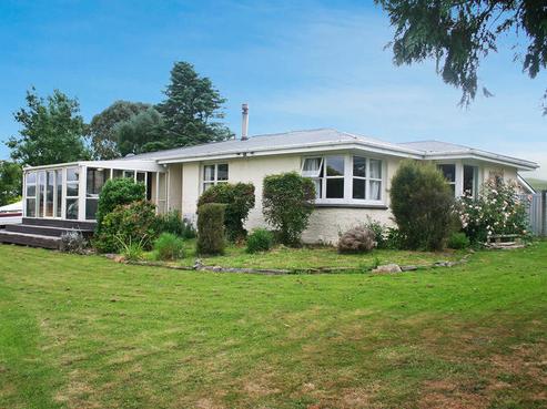 376 Owaka Valley Road, Owaka