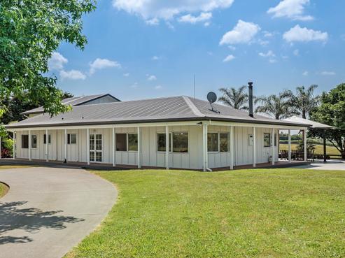 368A Kingseat Road, Kingseat
